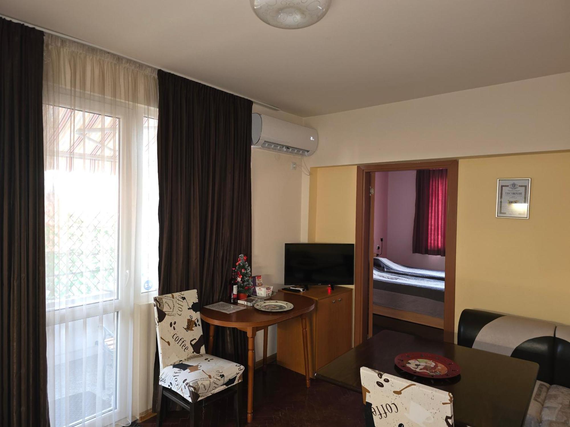 Comfort Apartment Vt Veliko Tŭrnovo Eksteriør bilde