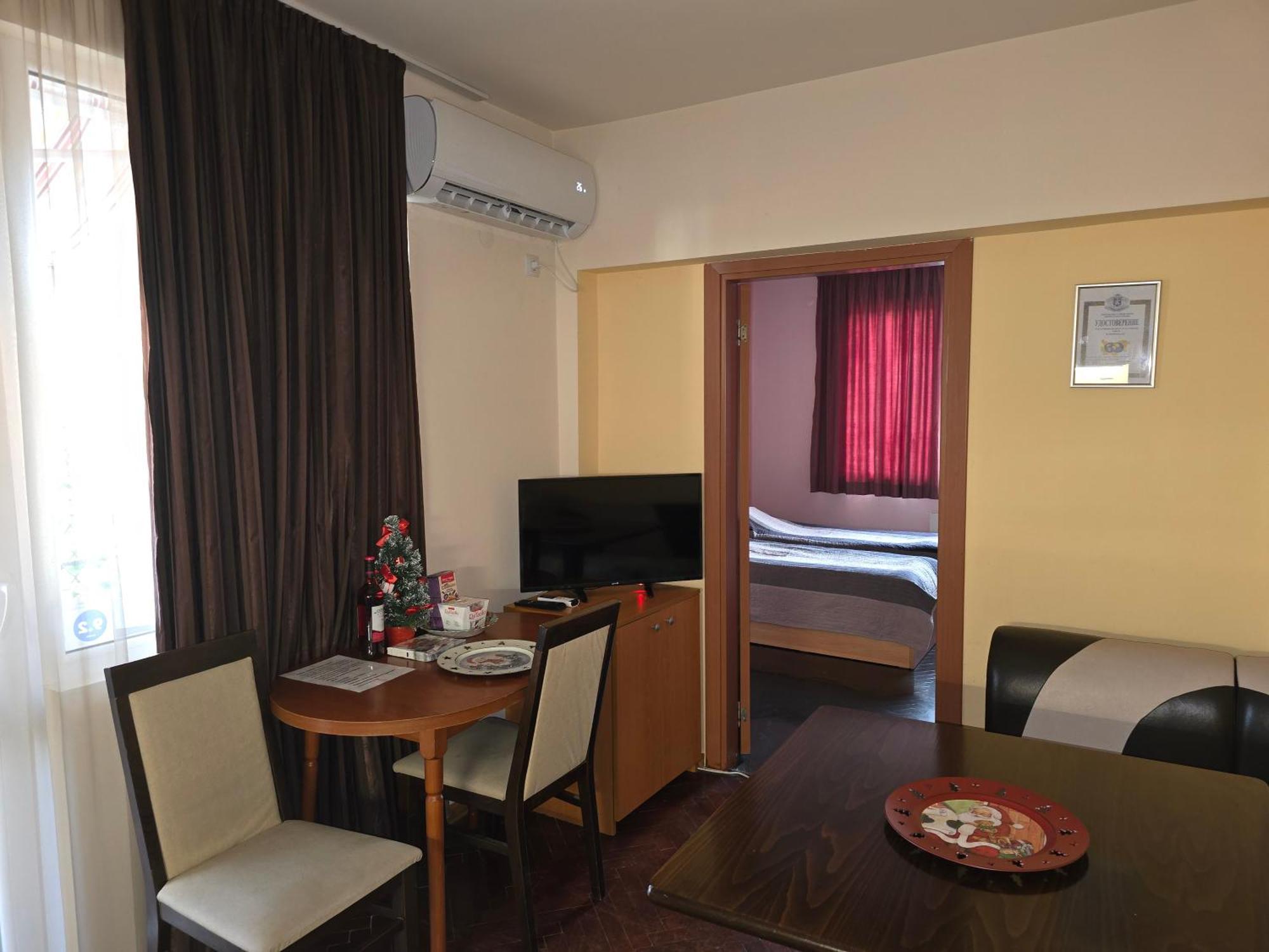 Comfort Apartment Vt Veliko Tŭrnovo Eksteriør bilde