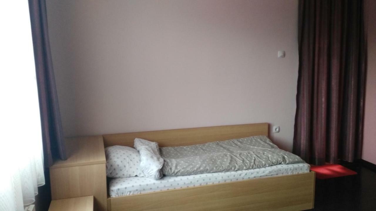 Comfort Apartment Vt Veliko Tŭrnovo Eksteriør bilde