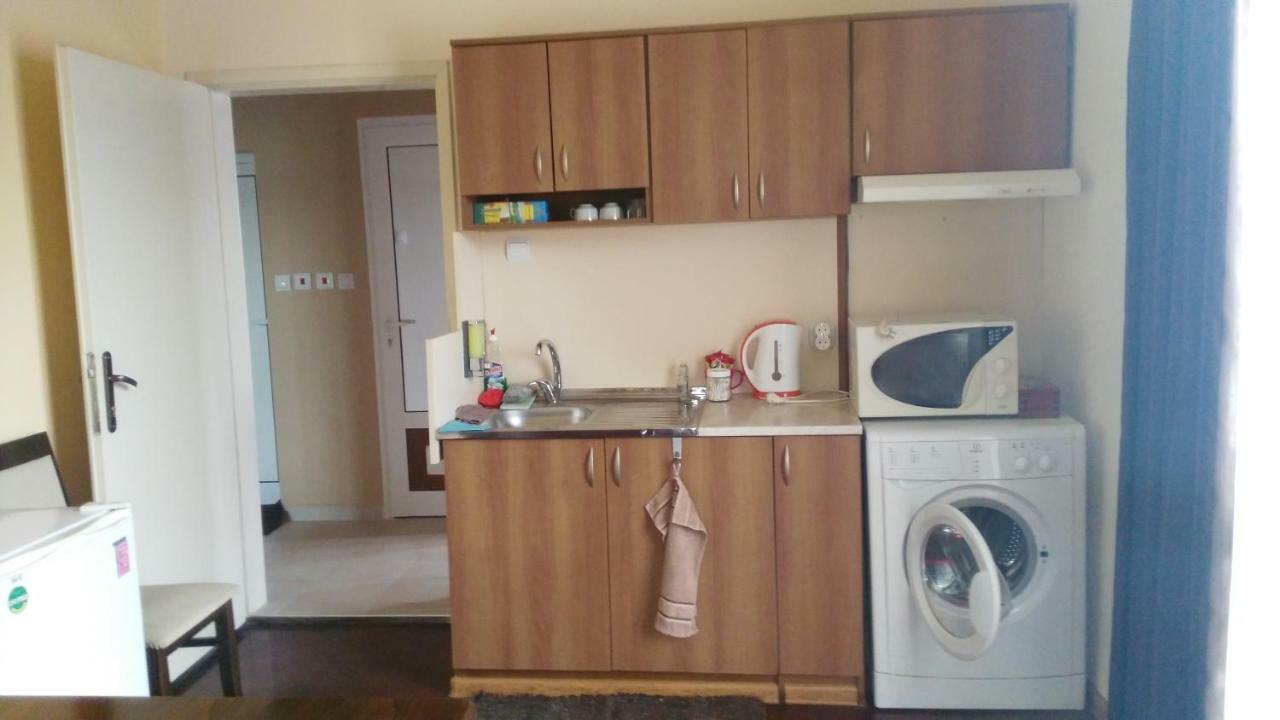 Comfort Apartment Vt Veliko Tŭrnovo Eksteriør bilde