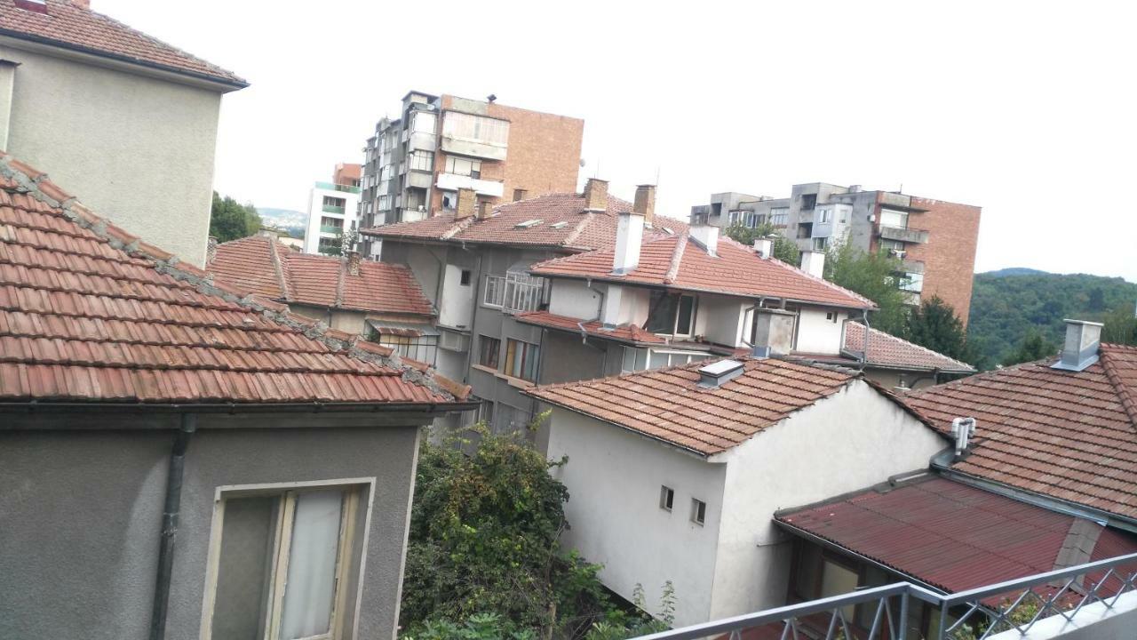 Comfort Apartment Vt Veliko Tŭrnovo Eksteriør bilde
