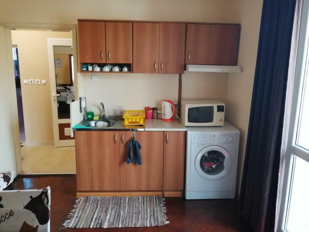 Comfort Apartment Vt Veliko Tŭrnovo Eksteriør bilde